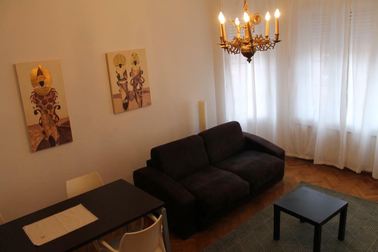 Apartment Mallinova Zagreb Extérieur photo