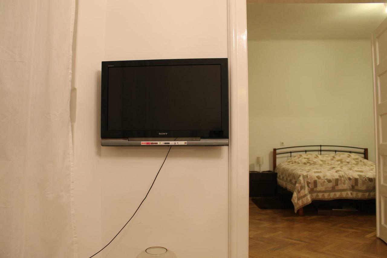 Apartment Mallinova Zagreb Extérieur photo